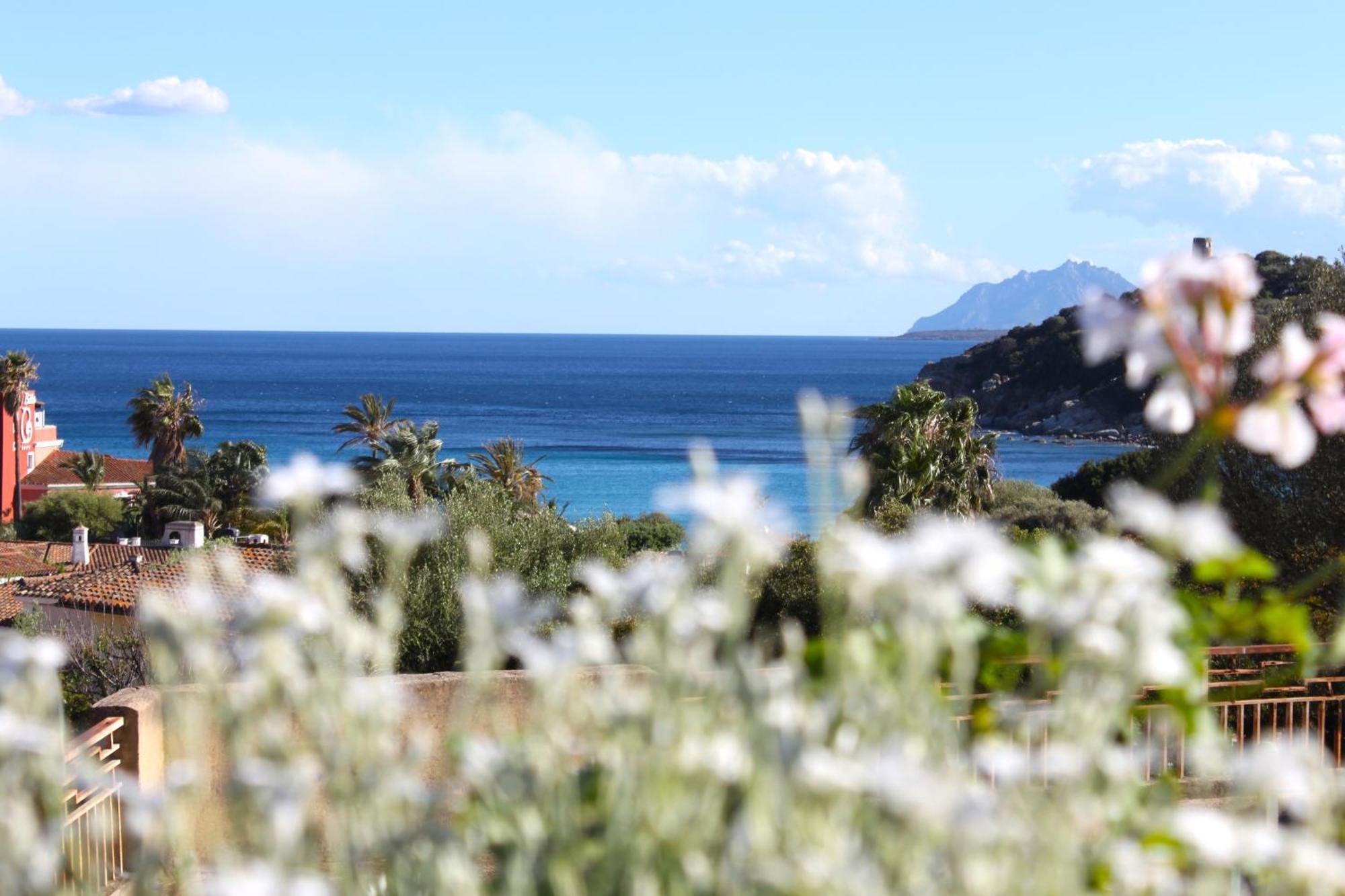 Arbatax Le Terrazze Sul Mare Lejlighedshotel Eksteriør billede